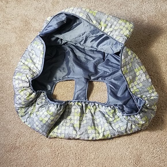 Kids gray and green print grocery cart cover - Picture 3 of 7